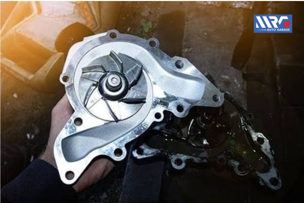 Car Water Pump: Complete Guide to Signs of Failure, Causes & Replacement in Dubai